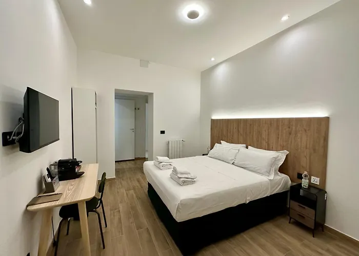 Domus House 4* Рим
