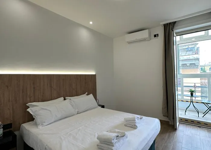 Domus House Гостевой дом 4*